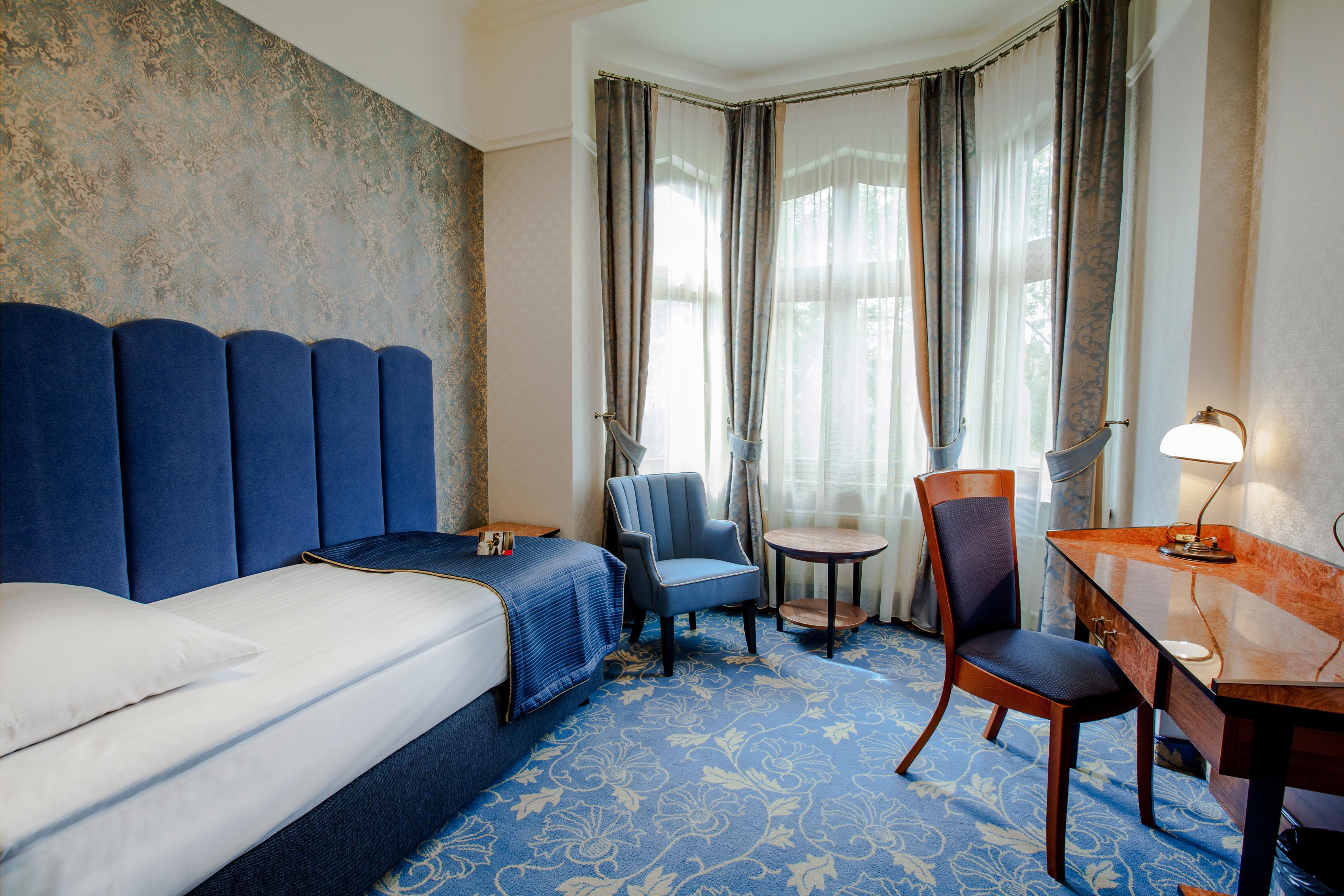 Hotel Diament Plaza Hlivice Exteriér fotografie