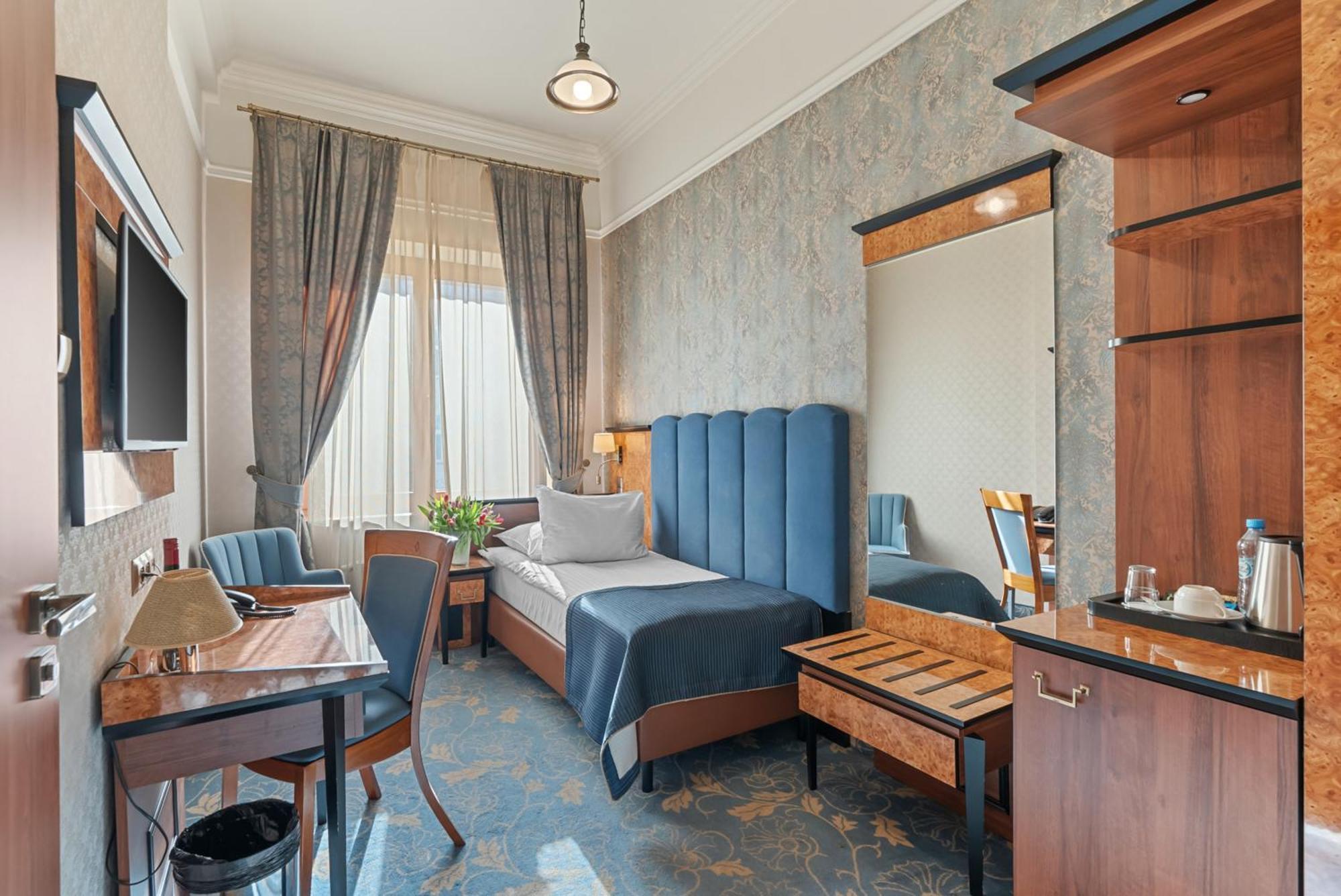 Hotel Diament Plaza Hlivice Exteriér fotografie