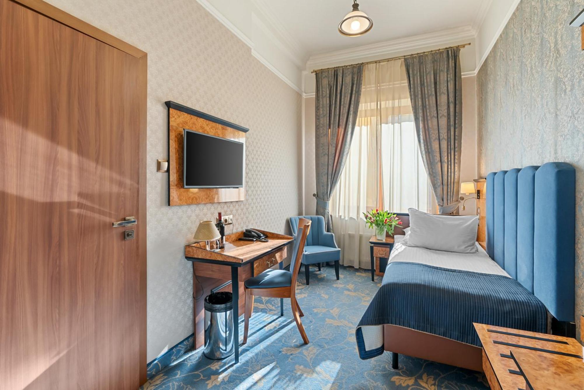 Hotel Diament Plaza Hlivice Exteriér fotografie