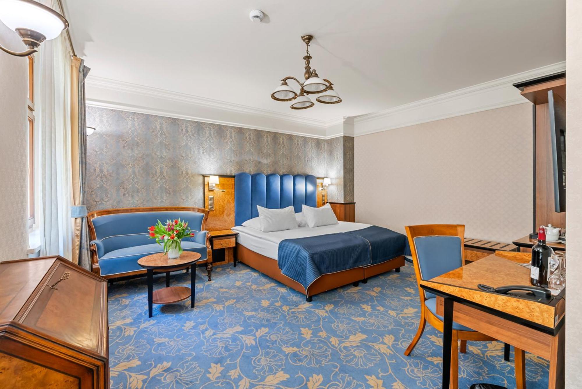 Hotel Diament Plaza Hlivice Exteriér fotografie