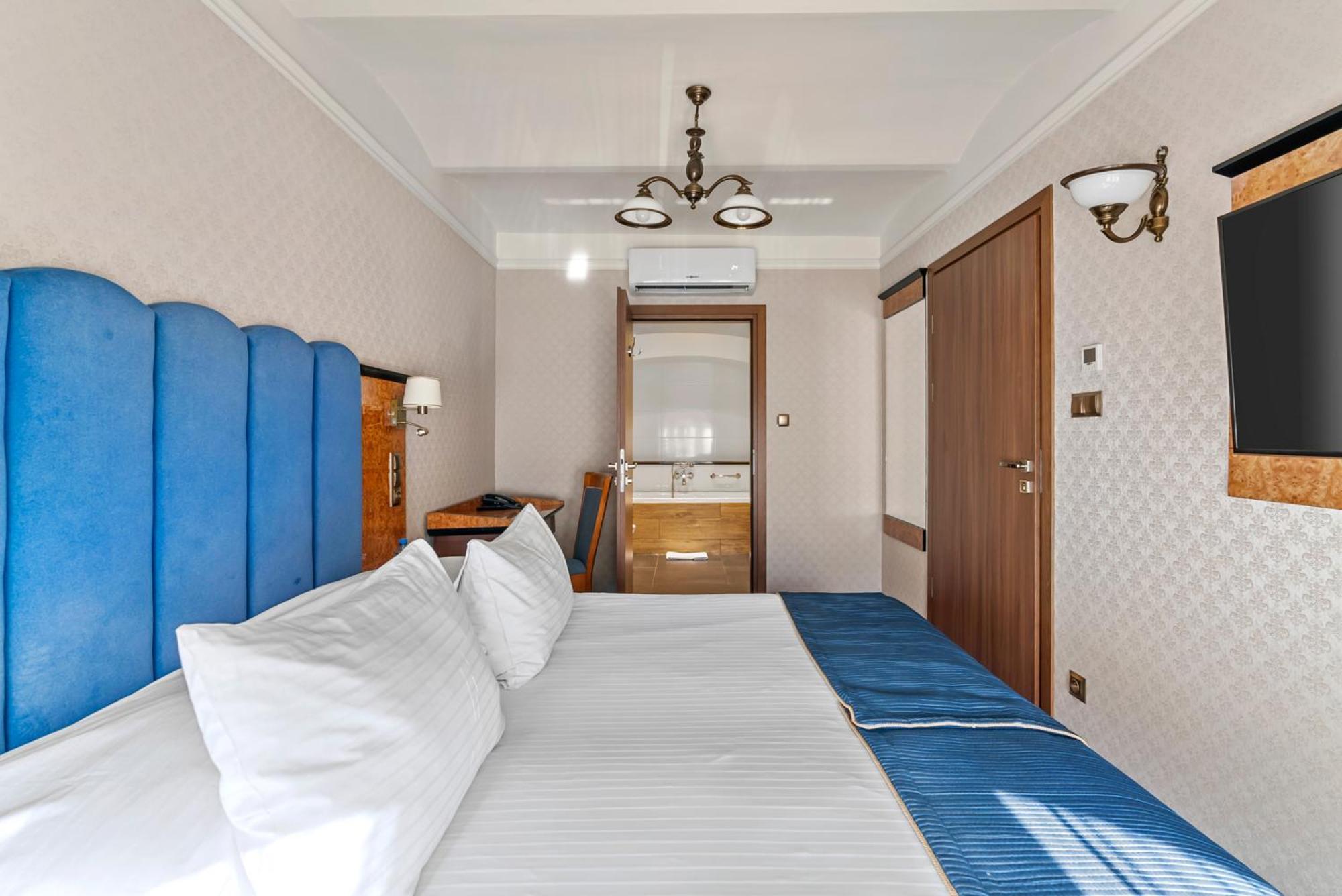 Hotel Diament Plaza Hlivice Exteriér fotografie