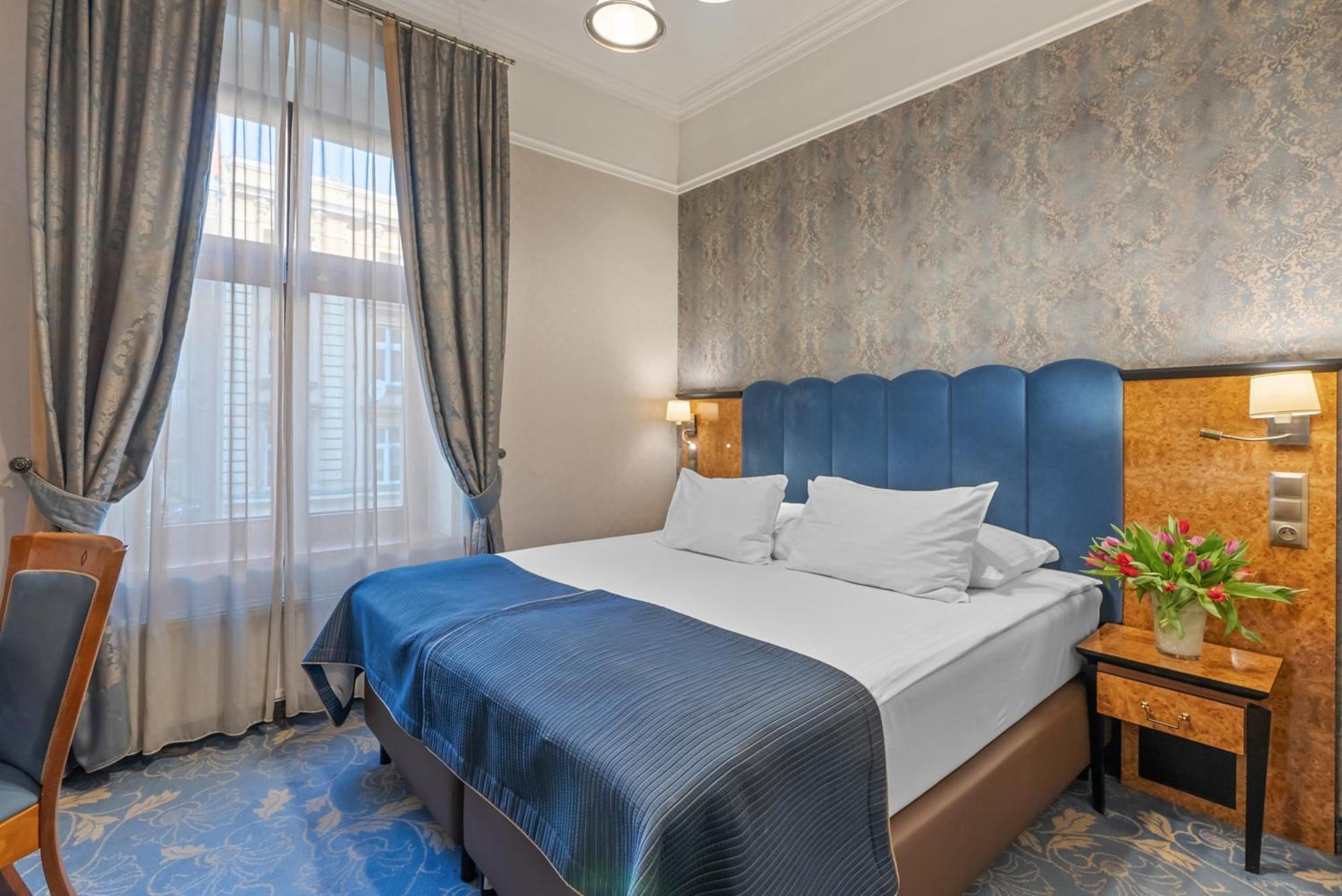Hotel Diament Plaza Hlivice Exteriér fotografie