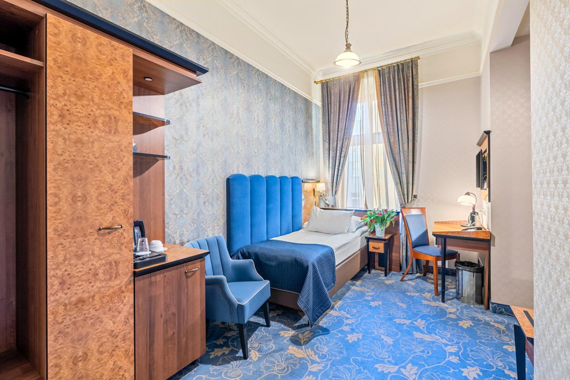 Hotel Diament Plaza Hlivice Exteriér fotografie